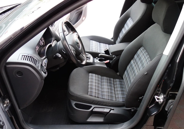 Skoda Octavia cena 31500 przebieg: 288000, rok produkcji 2013 z Nysa małe 781